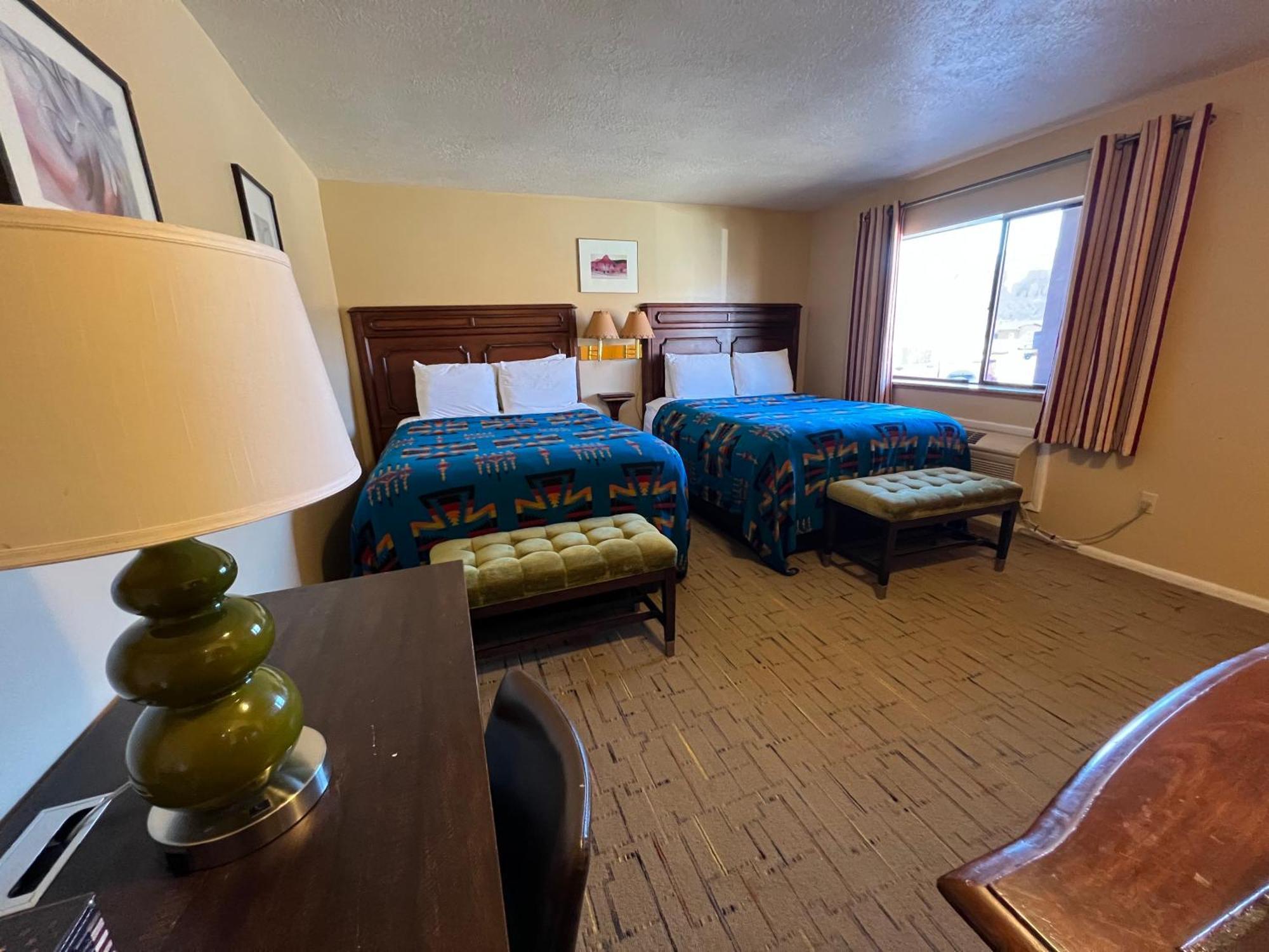 The Rim Rock Inn Torrey Bagian luar foto
